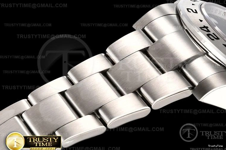 0517 ROLEXP0245A – Explorer II Lightweight 973